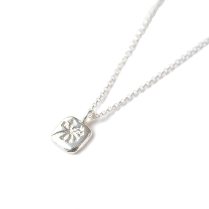 Agapanthus Necklace